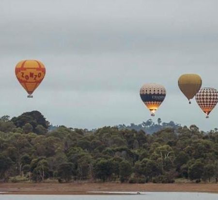 The Yarra Valley Couple Escape Yarra Glen Bagian luar foto